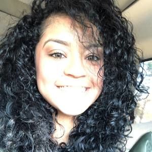 Meet your Posher, Isabel